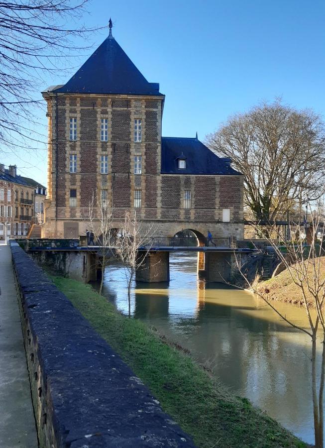 Bulle D'Ardenne Lejlighed Charleville-Mézières Eksteriør billede